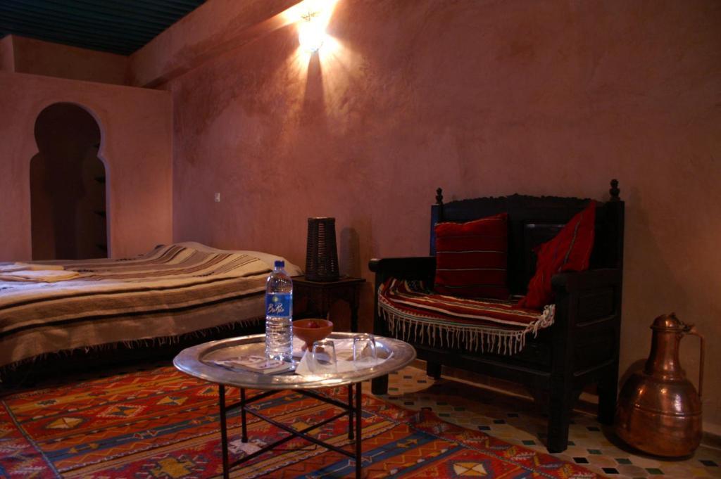 Riad Felloussia แมกเนส ห้อง รูปภาพ