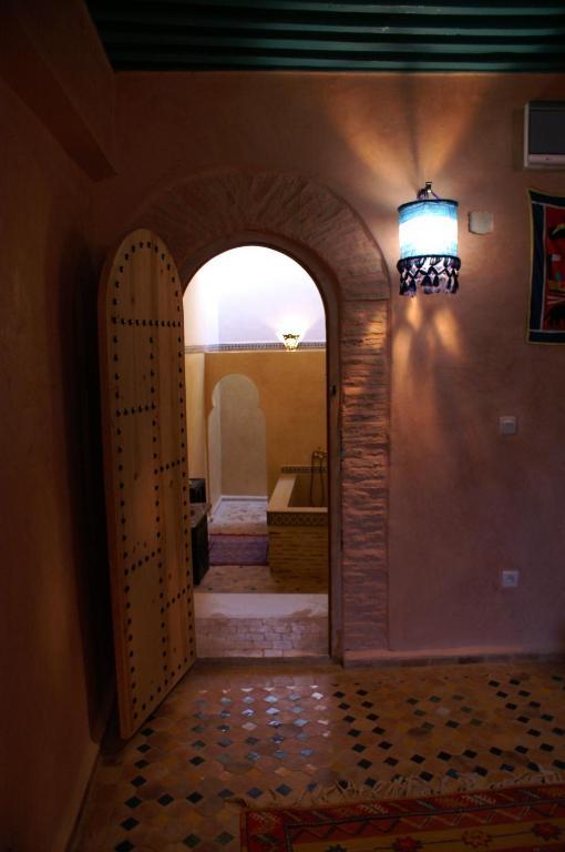 Riad Felloussia แมกเนส ห้อง รูปภาพ