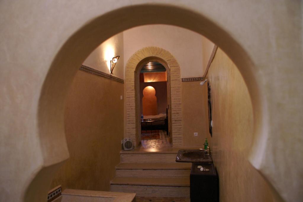 Riad Felloussia แมกเนส ห้อง รูปภาพ