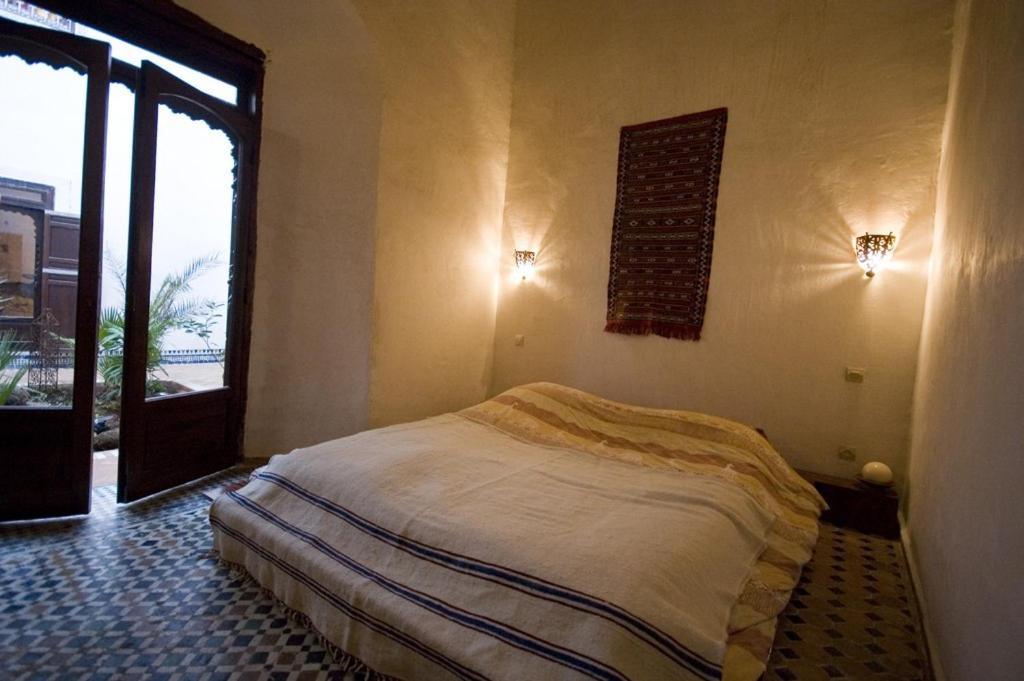 Riad Felloussia แมกเนส ห้อง รูปภาพ