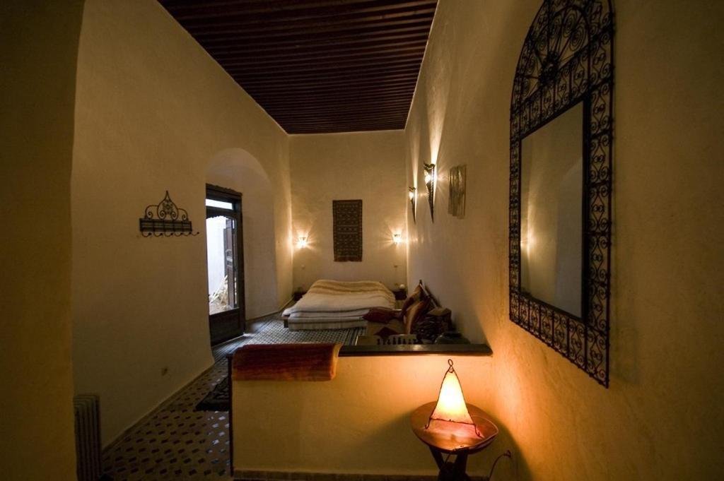 Riad Felloussia แมกเนส ห้อง รูปภาพ